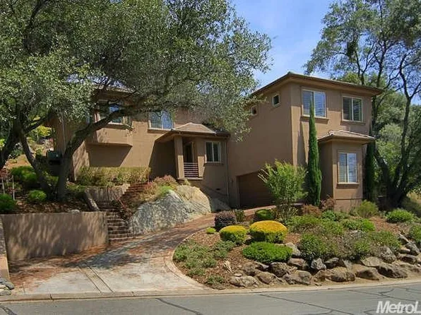 3919 Horseshoe Cir, Loomis, CA 95650