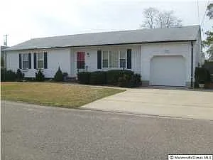 1244 Spray Ave photo 1