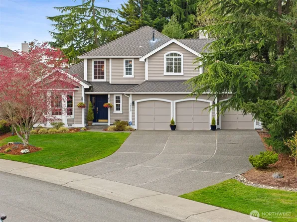 34649 10th Place SW, Federal Way, WA 98023