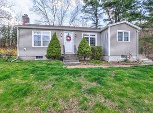 82 Pleasant St, Grafton, MA 01519