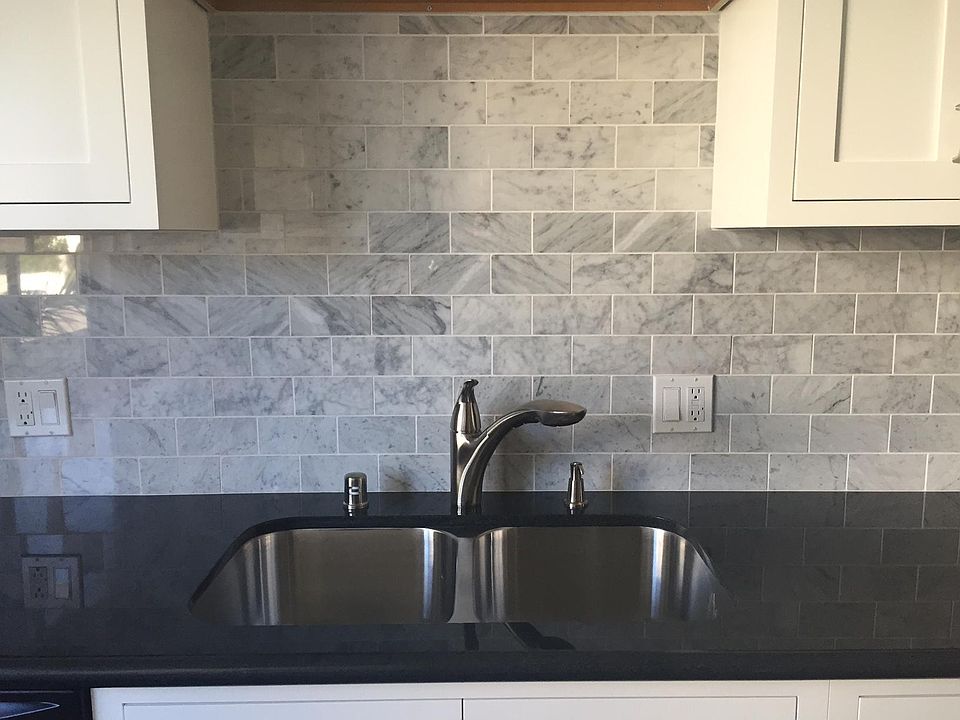1st image of 7958 Oakwood Ave #1