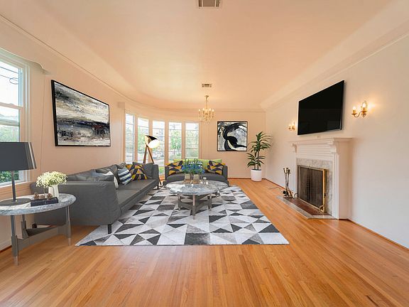 Spacious Living Area