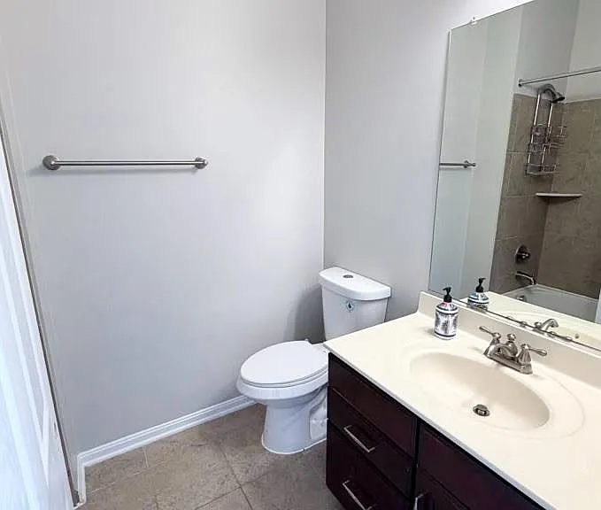 full bathroom upstairs
