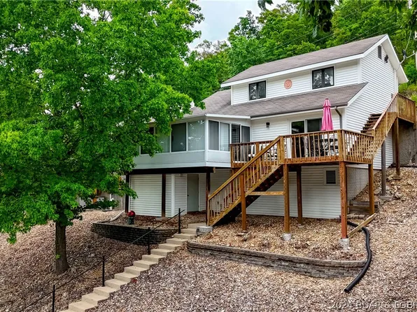 27 Tailfeather Dr, Camdenton, MO 65020