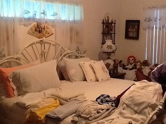 3rd image of 114 Fort Caroline Ln