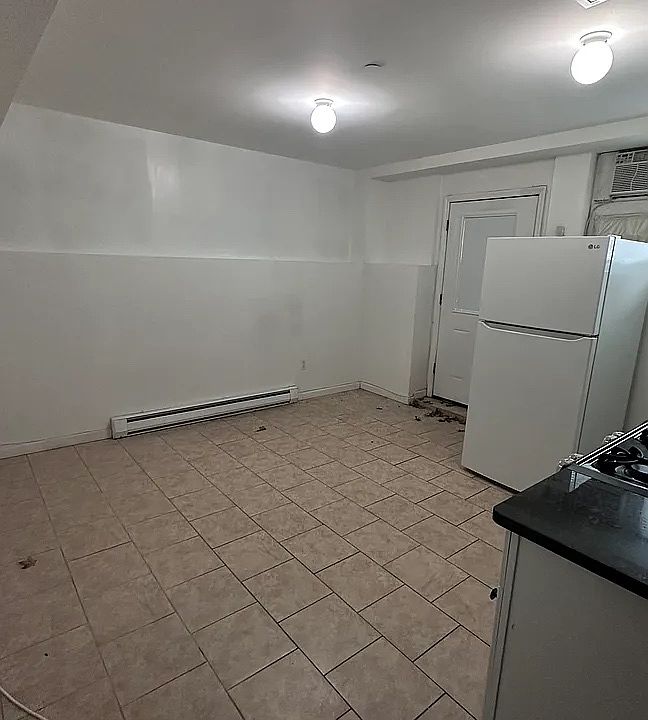 1st image of 72 Byrne Ave #1