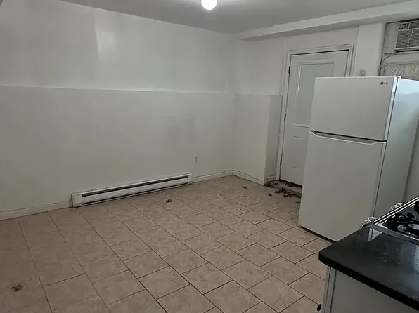 72 Byrne Ave #1, Staten Island, NY 10314