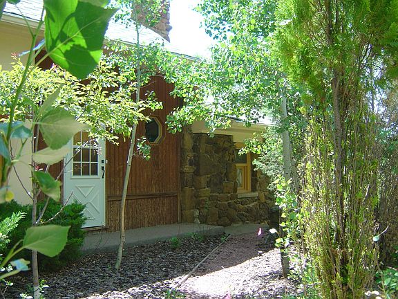 Entrance to Living Room