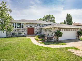 1527 W Mulloy Dr, Addison, IL 60101