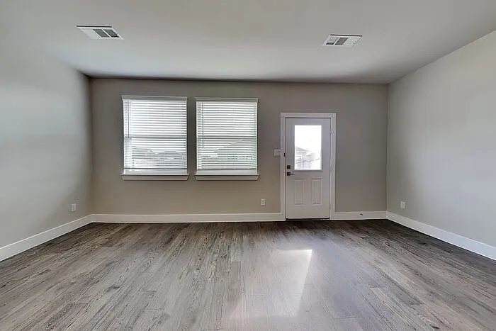 3428 Tennessee Ave — Photo 4
