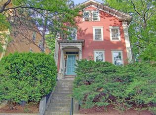 16 Pratt St #B, Providence, RI 02906