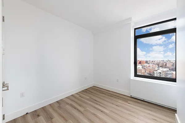 Rented by Nest Seekers International | media 56