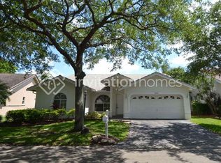 10320 NW 48th Ct, Pompano Beach, FL 33076