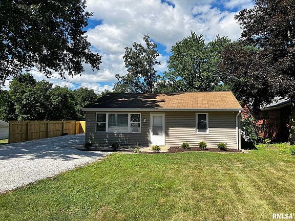 2nd image of 4425 N Carola Ct