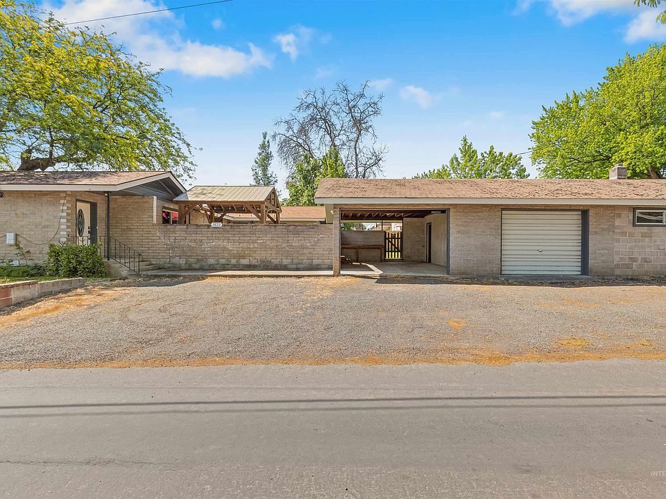 1st image of 3122 5th St