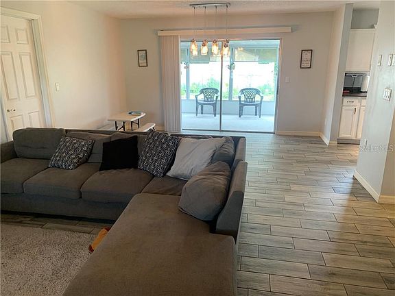 5th image of 2641 Kimberly Dr