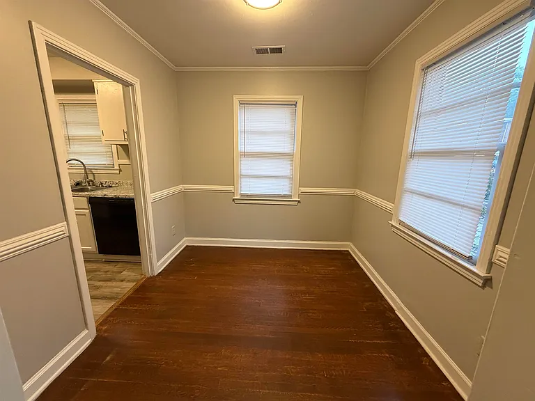 3940 Allison Ave — Photo 4