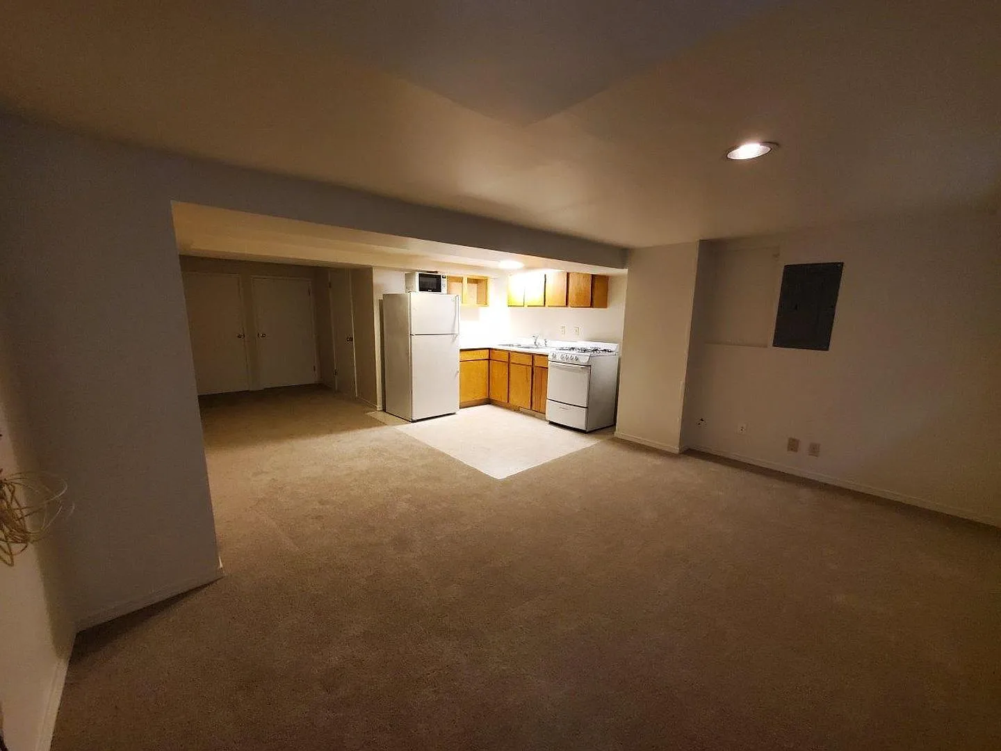 Mavis Apartments — Photo 3