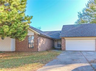 509 Garland Ct, Norman, OK 73072