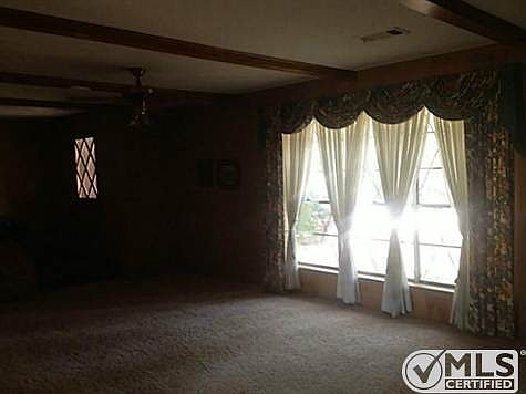 4th image of 205 Lakeland Dr