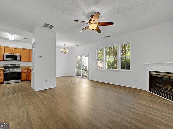 4th image of 2266 Baker Station Dr