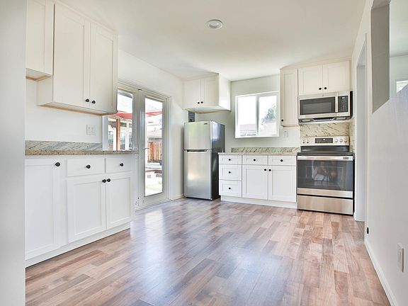 3rd image of 348 Perrymont Ave