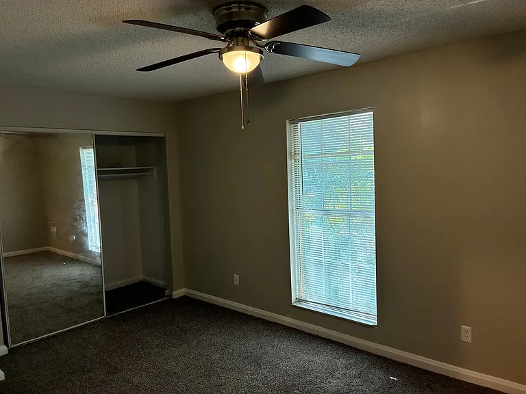 1070 Jessamine Trl — Photo 24