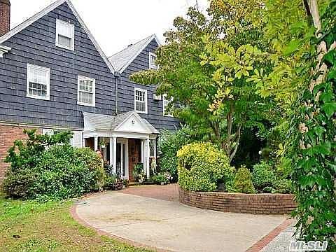 1st image of 67 Woodmere Blvd S