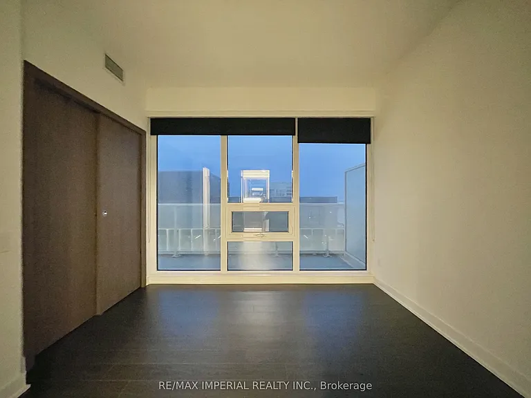 19 Bathurst St #1211 — Photo 7