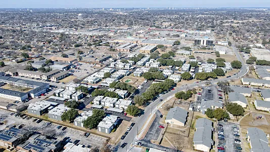 Avaya Garland Apartments — Photo 15