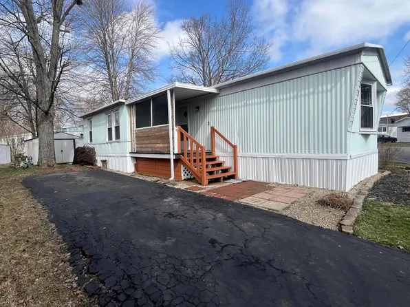 52 Estates Ln, Reynoldsburg, OH 43068