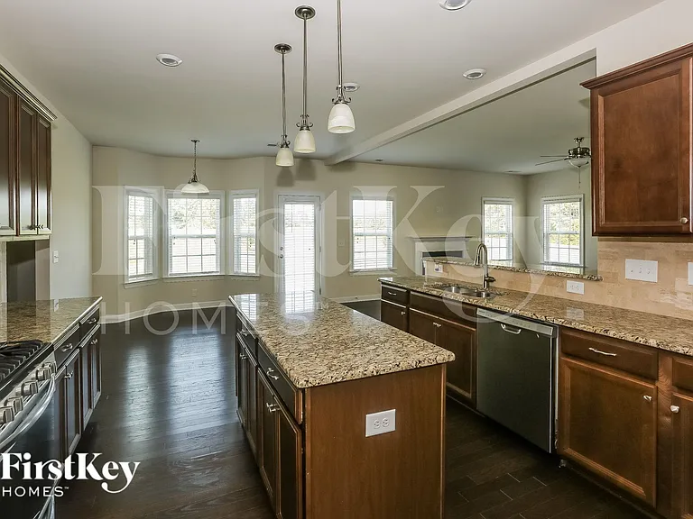 9863 Travertine Trl — Photo 7