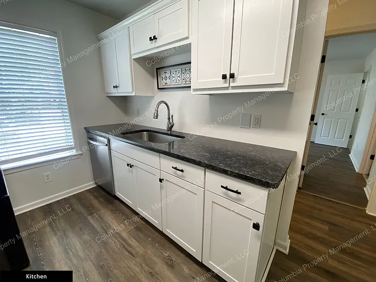 207 Philmont Dr — Photo 5