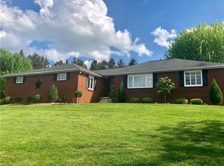 643 Lincoln Ave, Bentleyville, PA 15314