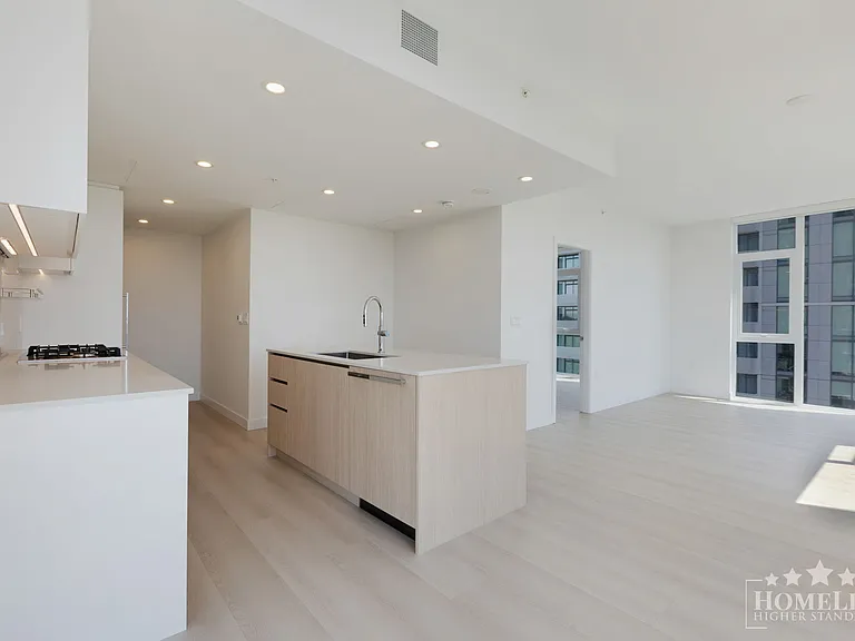 13573 98a Ave #1403 — Photo 10