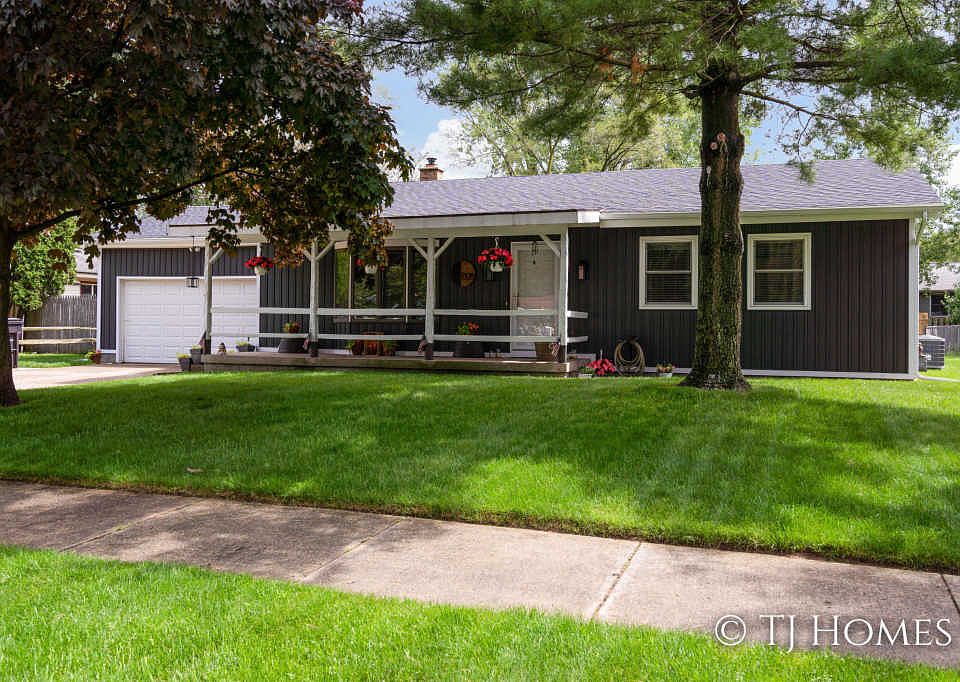 1st image of 1328 Gentian Dr SE