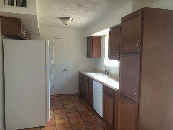 2nd image of 9650 E Shiloh St