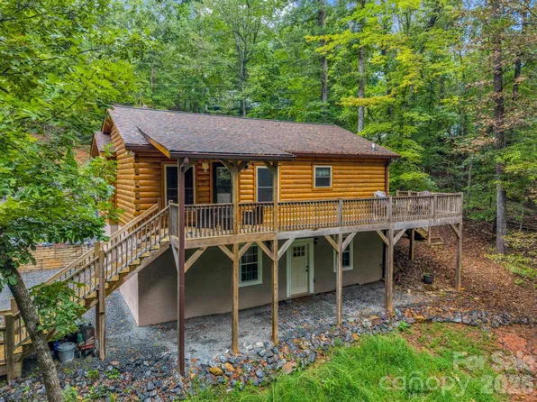 344 Wolf Trl, Lake Lure, NC 28746