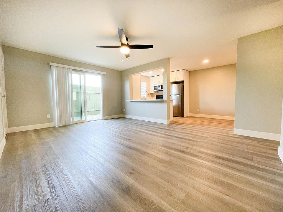 1st image of 3162 Monroe Ave #20