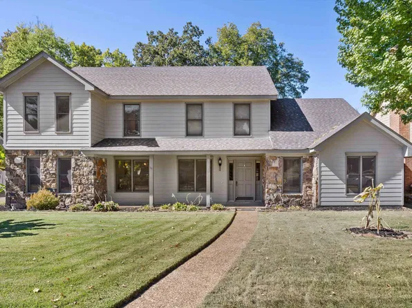 3759 Oak Forest Dr, Memphis, TN 38135