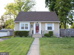 230 Springdale Ave, Hamilton, NJ 08620