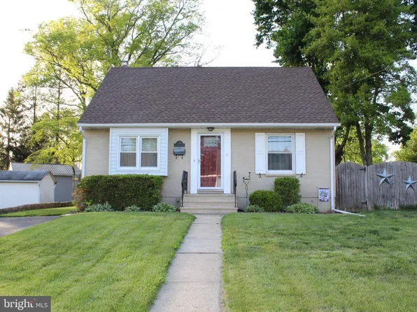 230 Springdale Ave, Hamilton, NJ 08620
