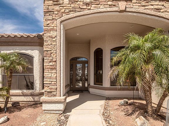 4th image of 3895 Surrey Hills Ln