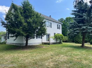 88 Middleline Rd, Ballston Spa, NY 12020