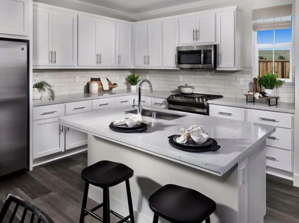 1604 Ophelia Pl, Tracy, CA 95377