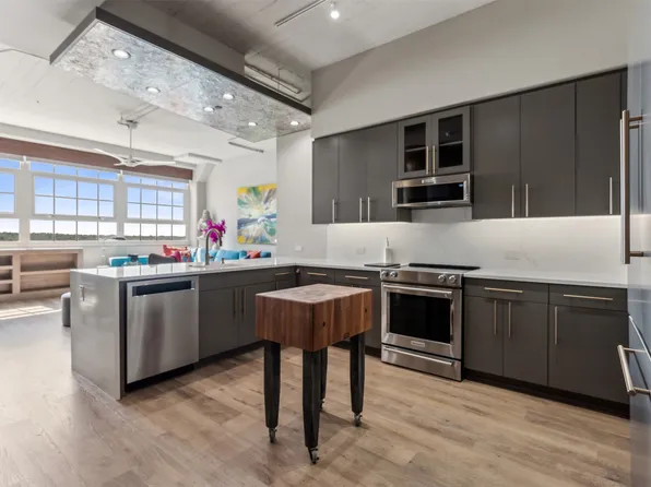 2600 W 7th St APT 2616, Fort Worth, TX 76107