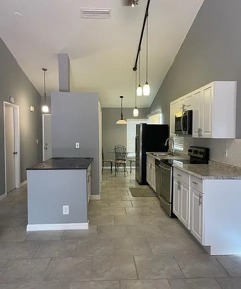 5202 Nutmeg Dr — Photo 10