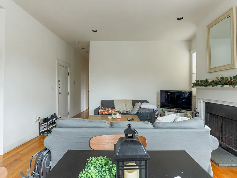 1750 Washington St #2 — Photo 20