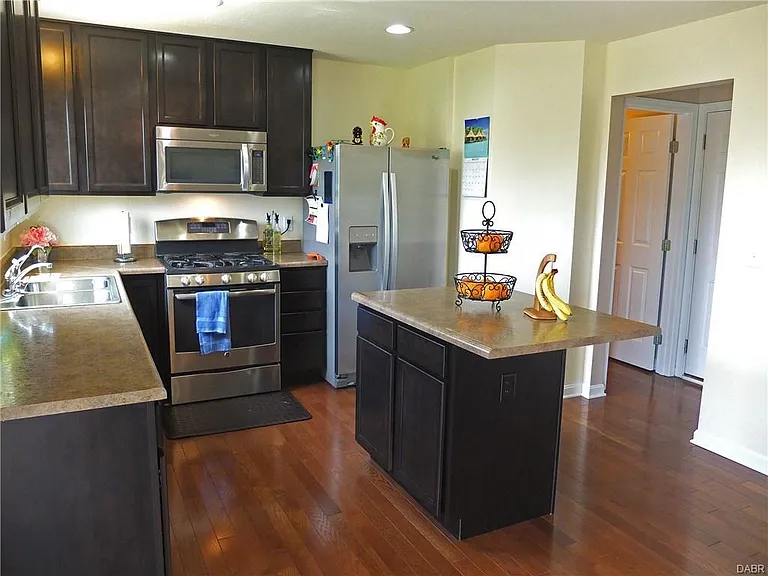 3 Shady Pines Ave — Photo 19