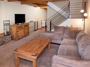 1819 Meadow Ridge Rd APT E, Vail, CO 81657